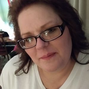 Meet your Posher, Polly